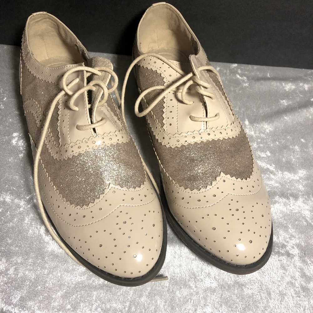 Two tone forever 21 oxfords